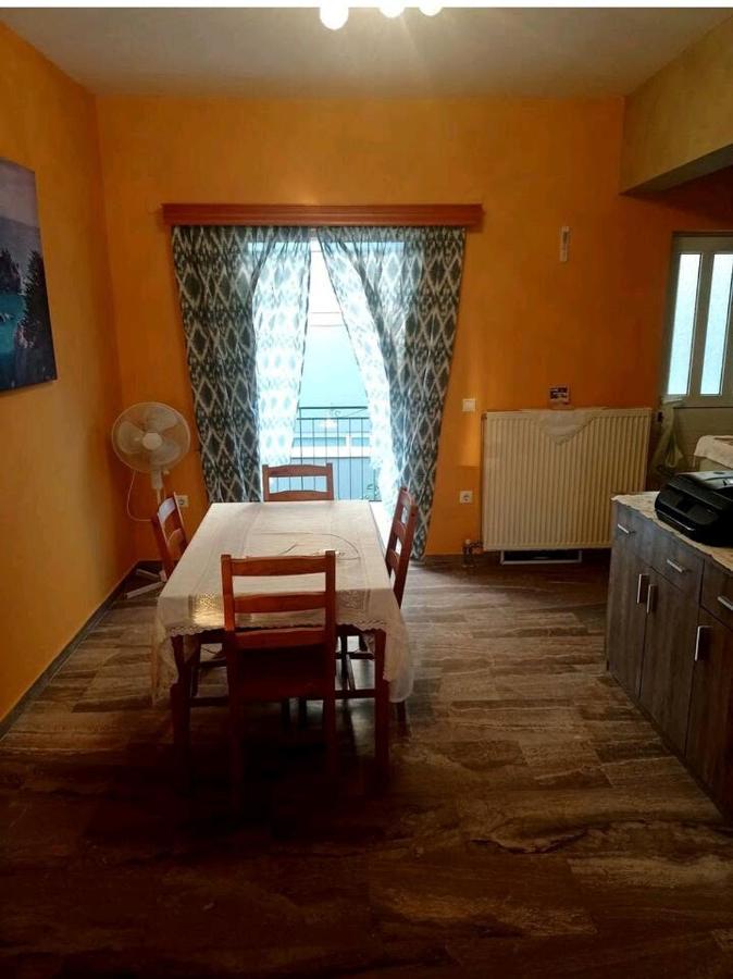 Όμορφο Και Ευρύχωρο Διαμέρισμα Με Θέα! Apartman Návplio Kültér fotó